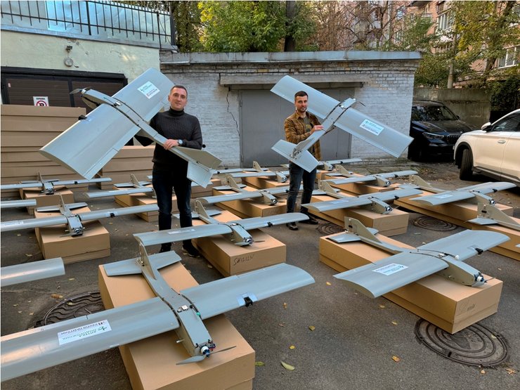 Співробітники Подорожника задонатили на 27 дартсів Притула