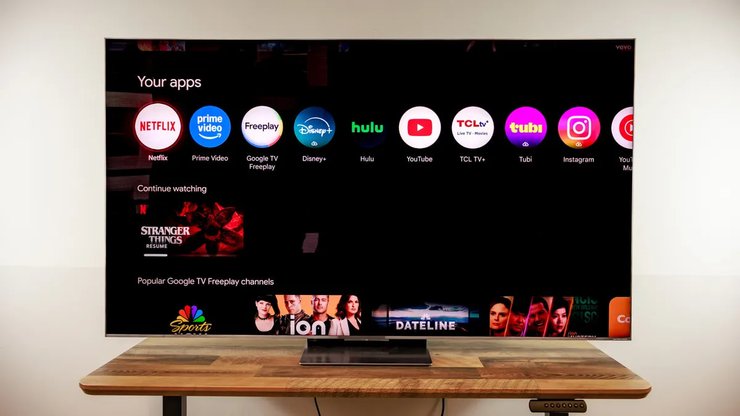 Интерфейс телевизора TCL QM8L