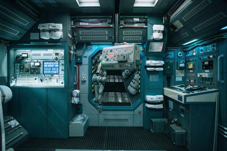 Робот Макс власною персоною