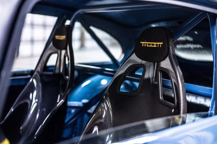 Салон Jaguar E-Type, тюнинг Jaguar E-Type, Toyota 2JZ