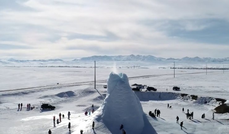 ледяной вулкан, казахстан