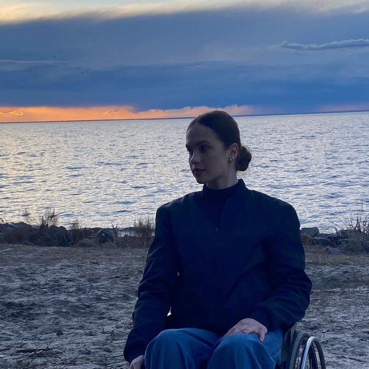 інклюзивний моделінг, модель у візку, інклюзивна модель, інклюзивна мода, інклюзія, інклюзія на подіумі, інклюзивна школа, модель з інвалідністю, реабілітація інвалідів