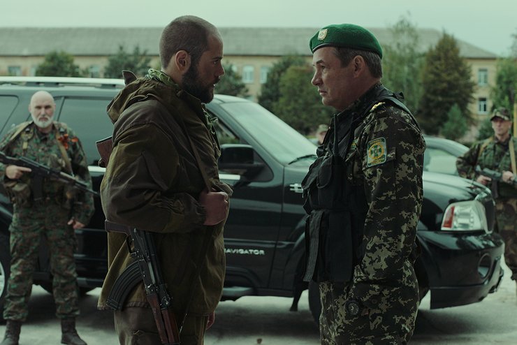 Болотов ЛНР, Болотов Луганськ, Валерій Болотов, Мирний 21, фільм Мирний 21, Мирний 21 прем'єра, Мирний 21 рецензія, Мирны1 21 відгуки, Ахтем Сеітаблаєв, режисер Ахтем Сеітаблаєв прикордонний ряд