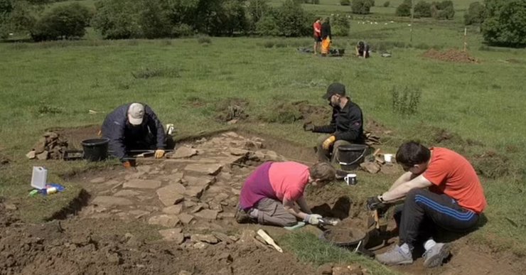 Палац Генріх VIII