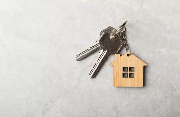 Сестра привела хлопця у будинок своєї сестри без дозволу, скориставшись запасним ключем