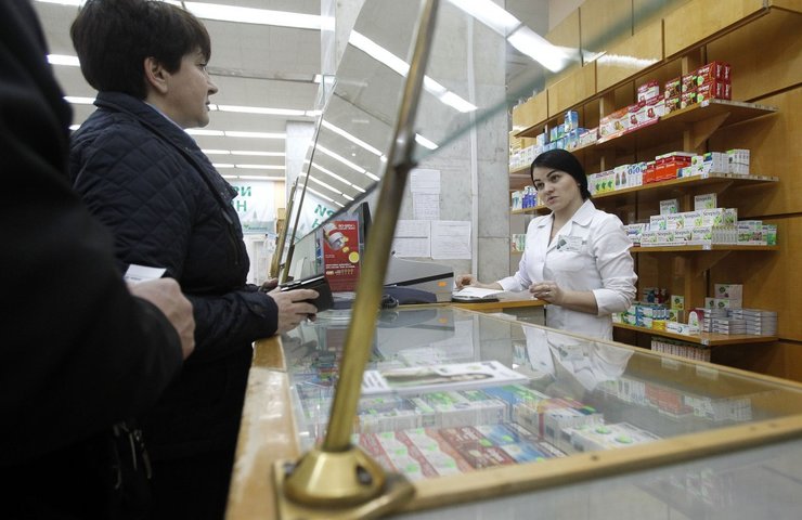 Поглинання великими мережами малих гравців дозволило мережам безконтрольно підвищувати ціни на ліки, кажуть фахівці