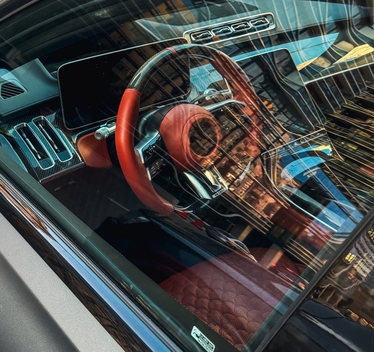 Салон Mercedes S-Class