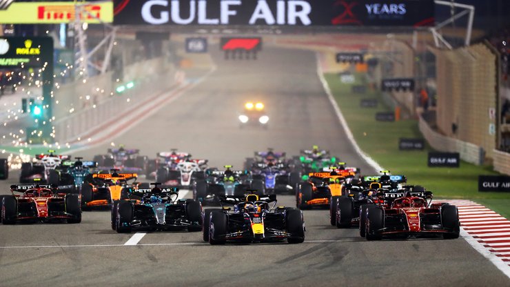 Старт гран-при Бахрейна