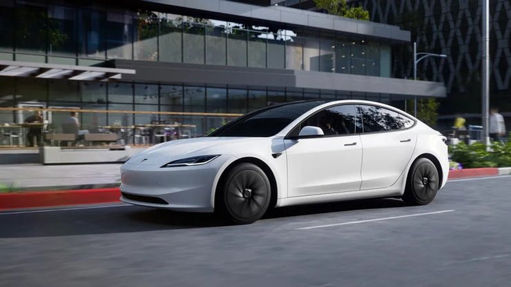 Авто 2026 Tesla Model 3