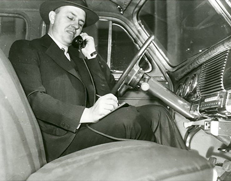 радиотелефон, история телефона, ретро фото, первый мобильный