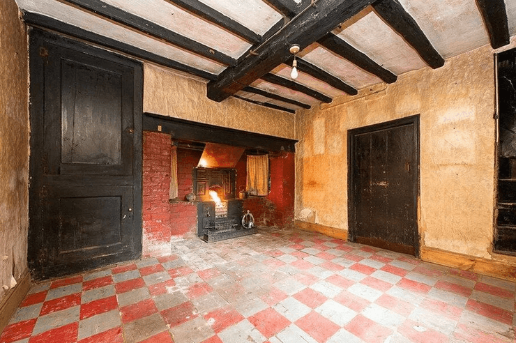 Жуткий дом, жуткий коттедж, коттедж, дом, Англия, Вустершир, графство Вустершир, жуткие фото, жуткие фото, страшные фото