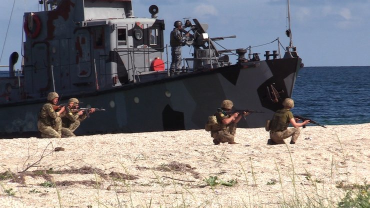 морская пехота на учениях