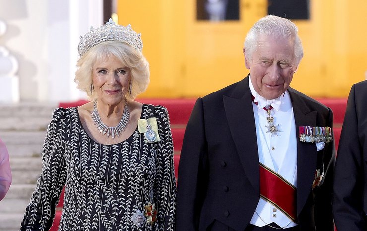 Королева Камилла, король чарльз