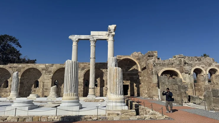 храм, Афіна, Сіде, Туреччина, Аполлон, культура, туризм, реставрація, туристи, порт