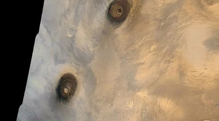 вулкани Марс