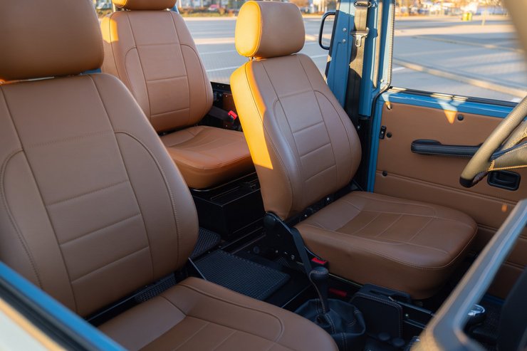 салон Mercedes G-Class