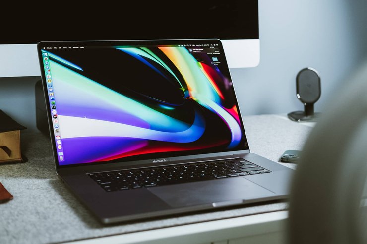 MacBook Pro, ноутбук
