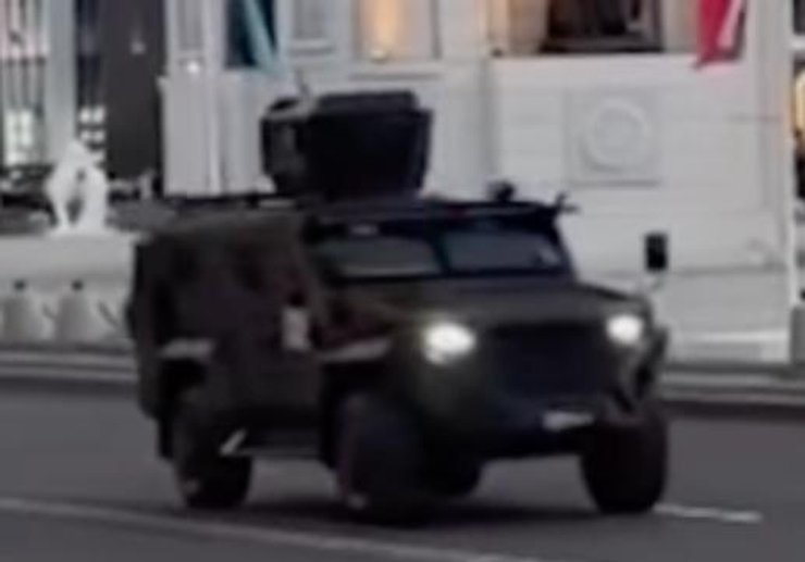 фото БКМ Алан в кортеже Путина в Казахстане, 28 мая