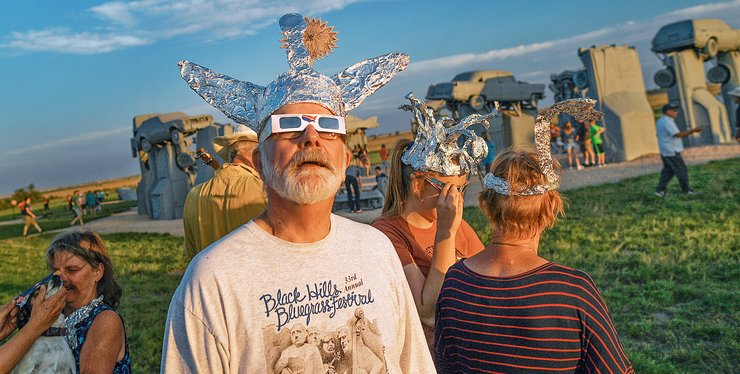 конспирологи, самые интересные теории заговора о космосе, откуда взялись теории заговора о космосе, космические теории заговоров, самые странные теории заговоров о космосе,