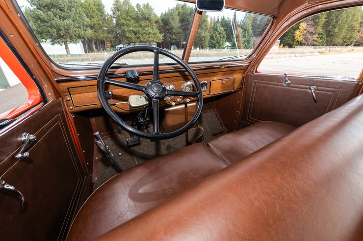 салон White 706, White 706 1937, автобус White, Олексій Сахновський