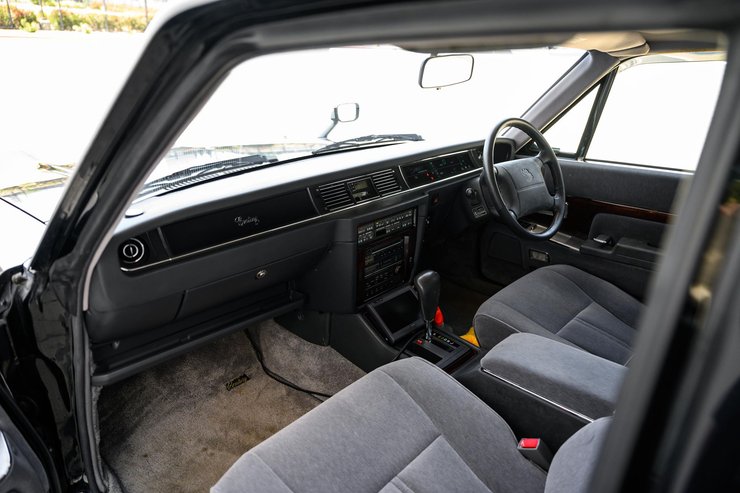 Катафалк Toyota Century