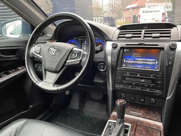 Toyota Camry 2015, Toyota Camry, бронированная Toyota Camry, бронированная Тойота Кемри, тюнинг Toyota Camry