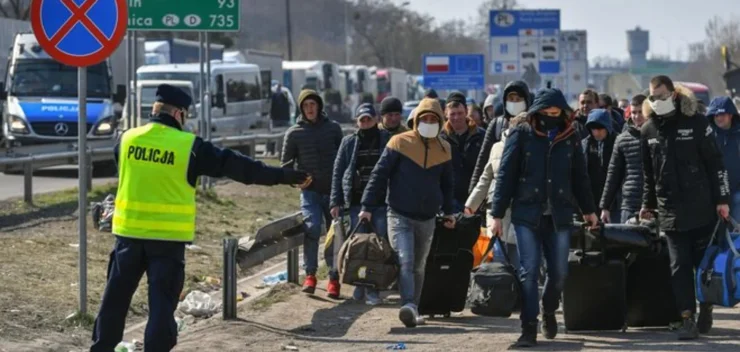 Тысячи мужчин с начала войны выехали за границу, многие — с помощью сфальсифицированных ВВК справок о непригодности