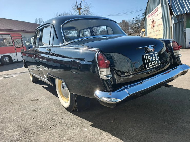 Волга ГАЗ-23