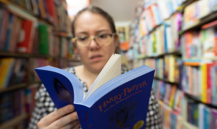 Жінка, яка пам'ятає майже кожен свій день, розповіла про нелегке життя з рідкісною хворобою