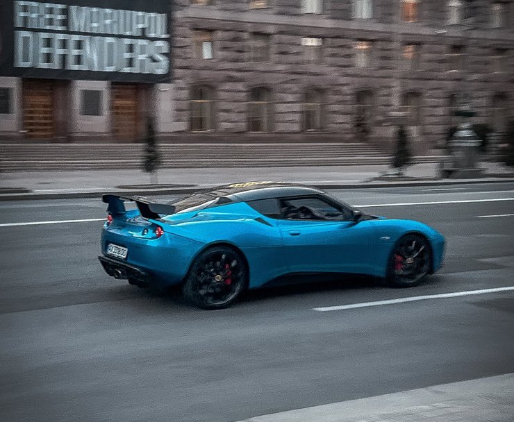 Спортивное купе Lotus Evora в Киеве
