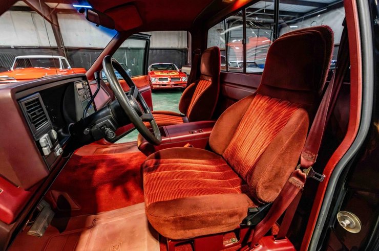 салон шевроле 454, Chevrolet 454SS, Chevrolet 454SS 1990, пикап Chevrolet