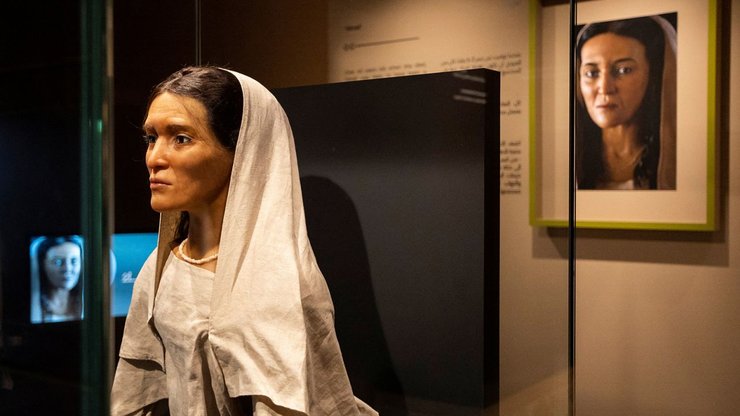 Хегра, Аль-Хиджр, Мадаин Салех, Саудовская Аравия, археологические достопримечательности, Всемирное наследие ЮНЕСКО, древний город, некрополь, гробницы из песчаника,