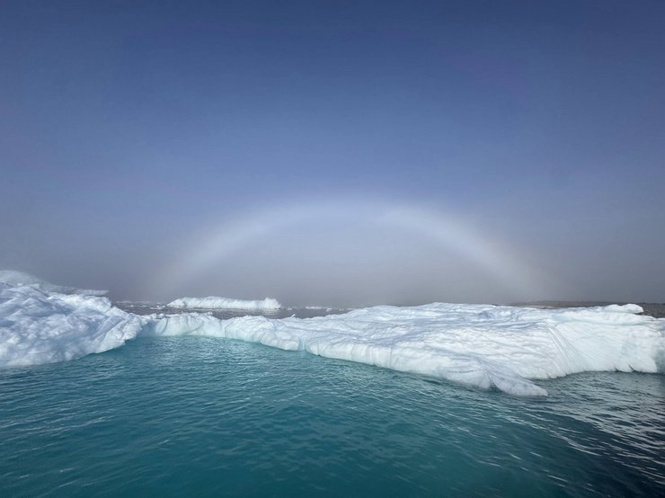 белая радуга