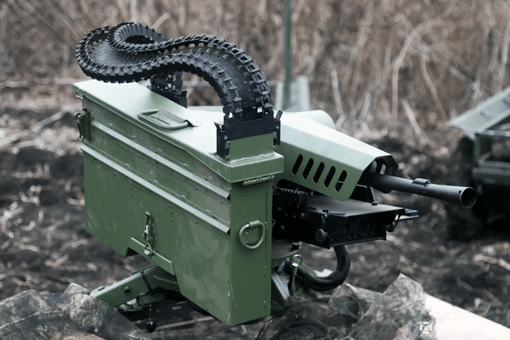 Тарган, дрон Тарган, наземні дрони, роботизовані комплекси, наземні комплекси, дрони, українські дрони, українські розбробки