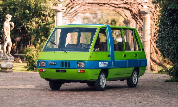 мінівен FIAT 850