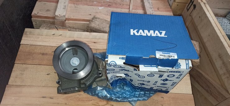 товари з росії, санкційні товари, камаз