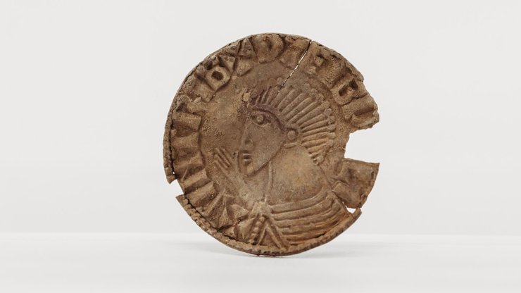 монета, фото, стол