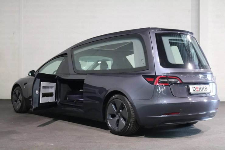 катафалк тесла модел 3, тесла модел 3, Tesla Model 3, тюнинг Tesla Model 3, электромобиль Tesla Model 3, катафалк Tesla