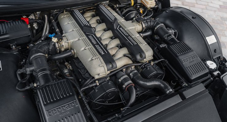 мотор феррари 456