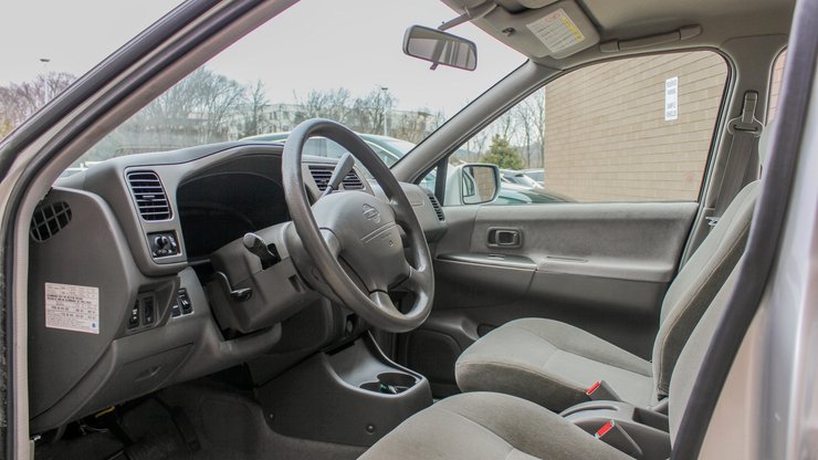 салон Ниссан Альтра