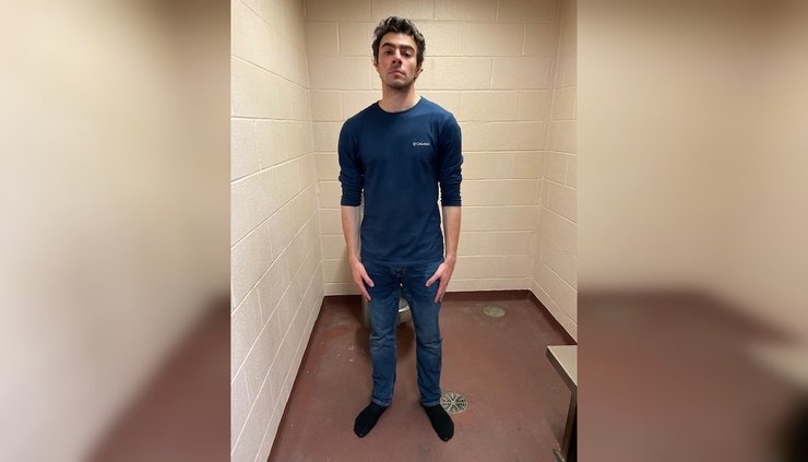 Луїджі Манджоне, луїджі Манджіоне, брайан Томпсон, вбивця