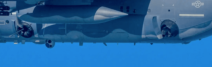 105-мм гаубица и 30-мм автоматическая пушка