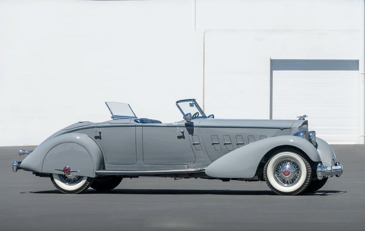 Packard Twelve