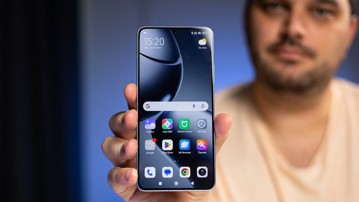 Xiaomi 14T Pro cмартфон экран