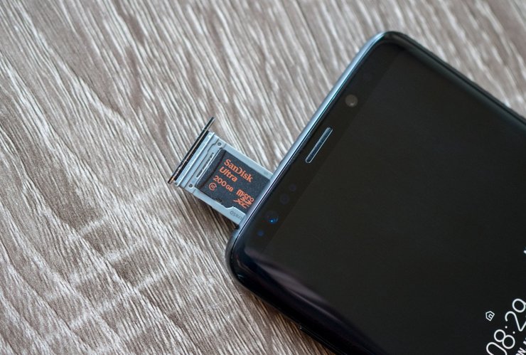 смартфон слот microsd карта пам'яті