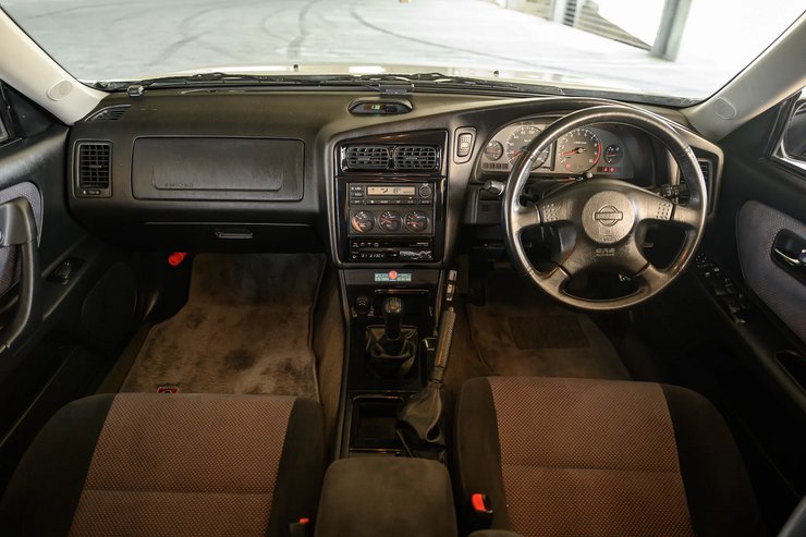 Nissan Stagea 260RS Autech