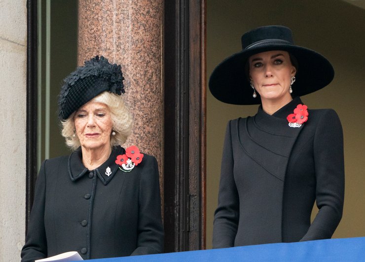 Королева Камилла и Кейт Миддлтон