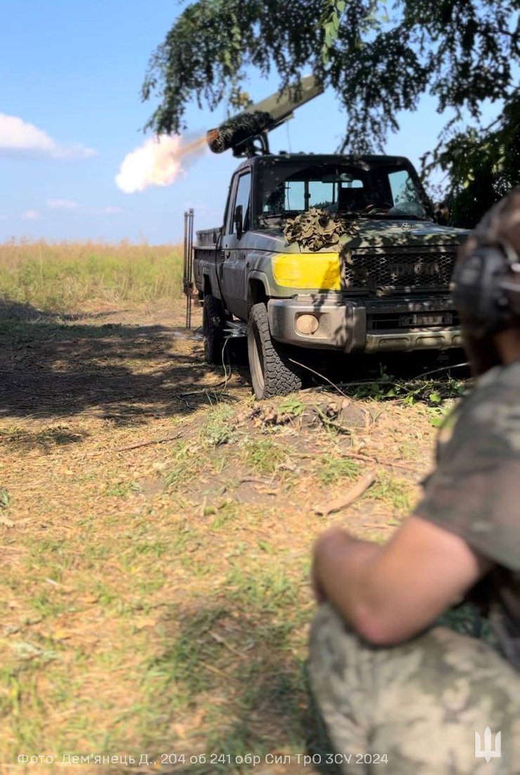 РСЗО, НАР FZ220, война, Украина, фото