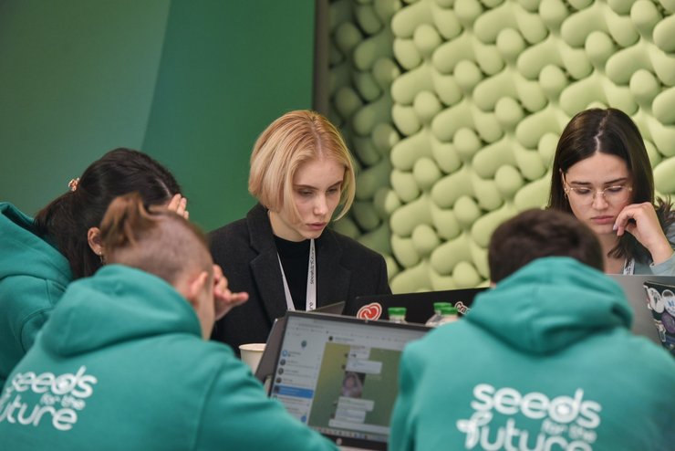 образовательные проекты Хуавей Украина, стажировка на предприятиях, бизнес образовательные программы для студентов, стажировка и учеба, дуальная форма обучения, трудоустройство студентов,