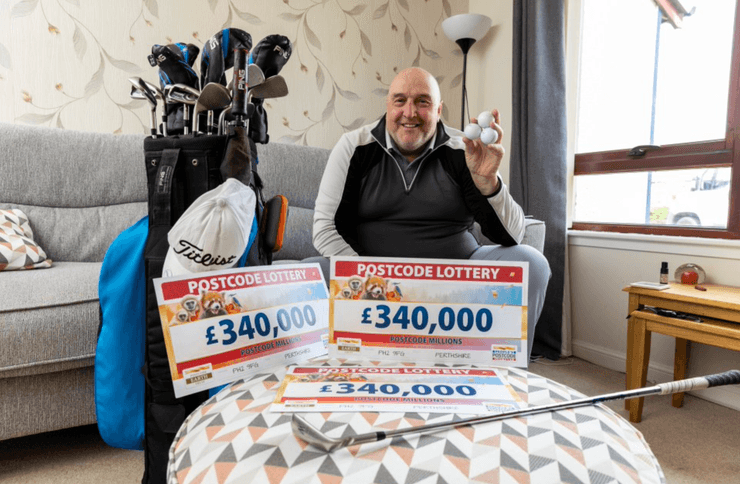 Лотерея, джекпот, лотерейний квиток, виграш, гроші, мільйонер